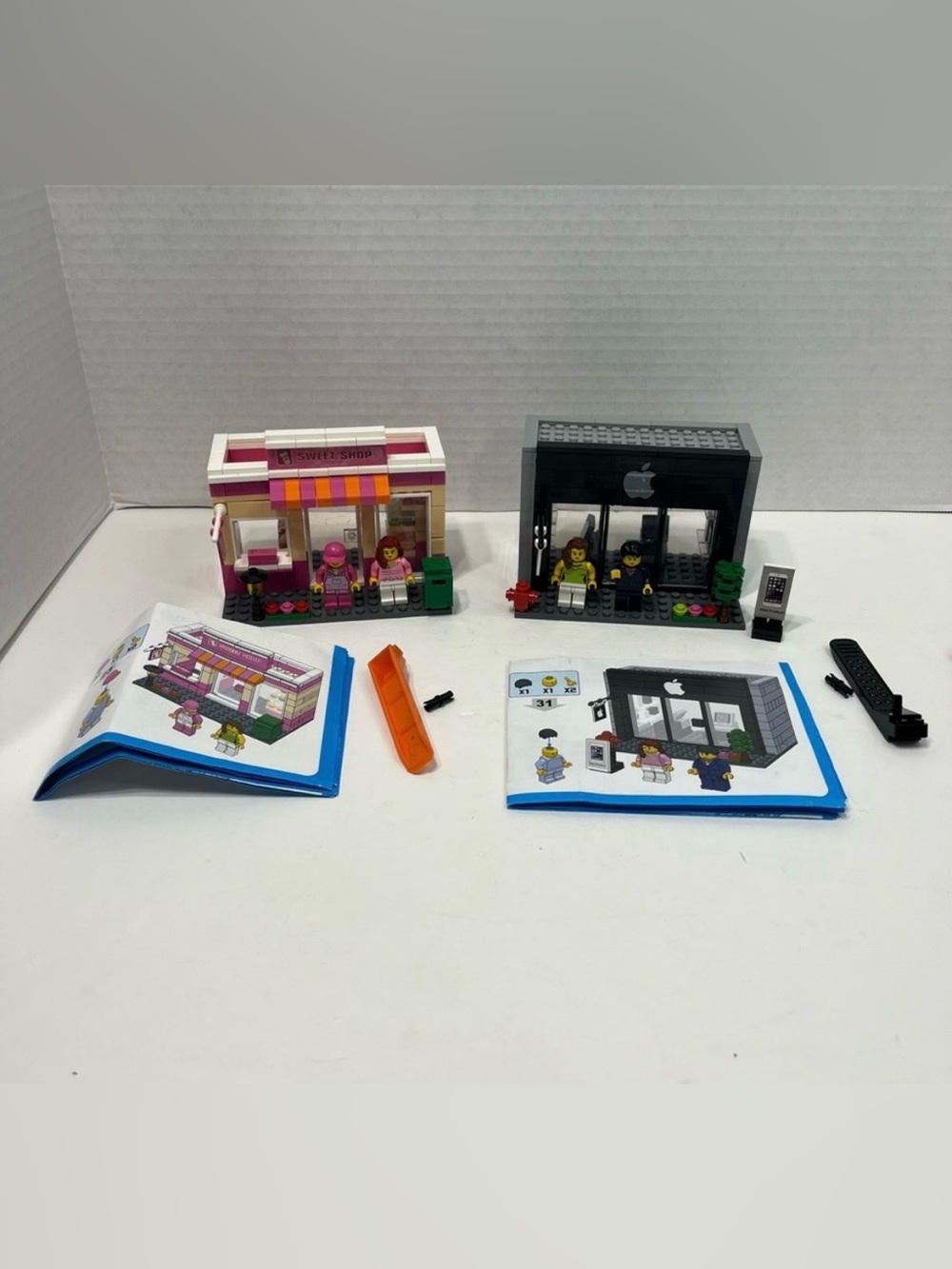 HSANHE compatible with Lego building blocks mini stores lot